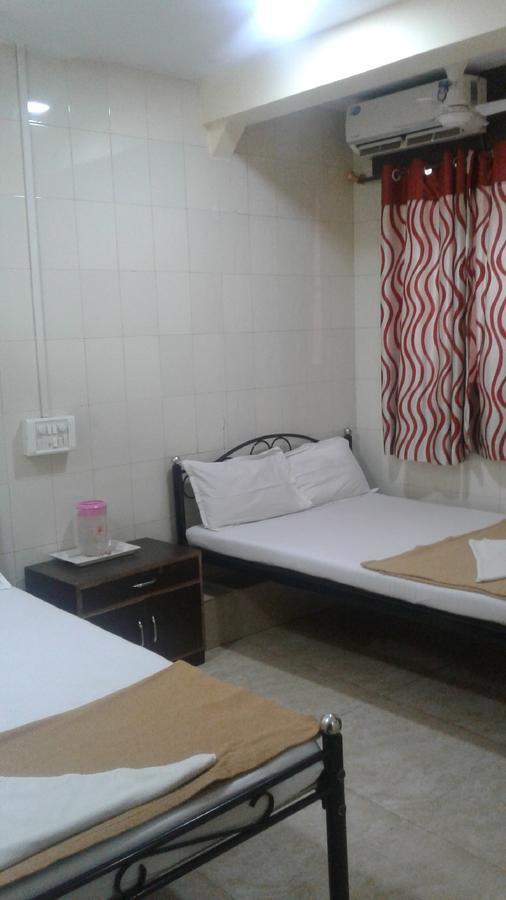 Hotel Central Inn มุมไบ ภายนอก รูปภาพ