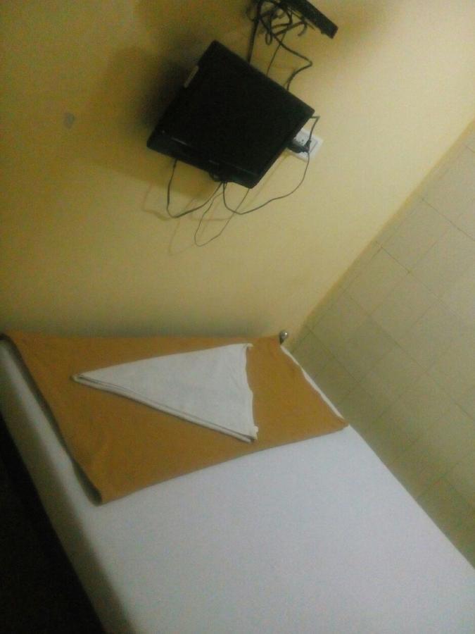 Hotel Central Inn มุมไบ ภายนอก รูปภาพ