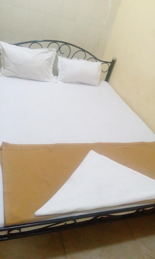 Hotel Central Inn มุมไบ ภายนอก รูปภาพ
